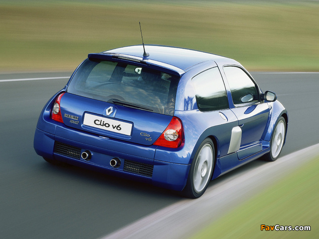 Renault Clio V6 Sport 2003–04 wallpapers (640 x 480)