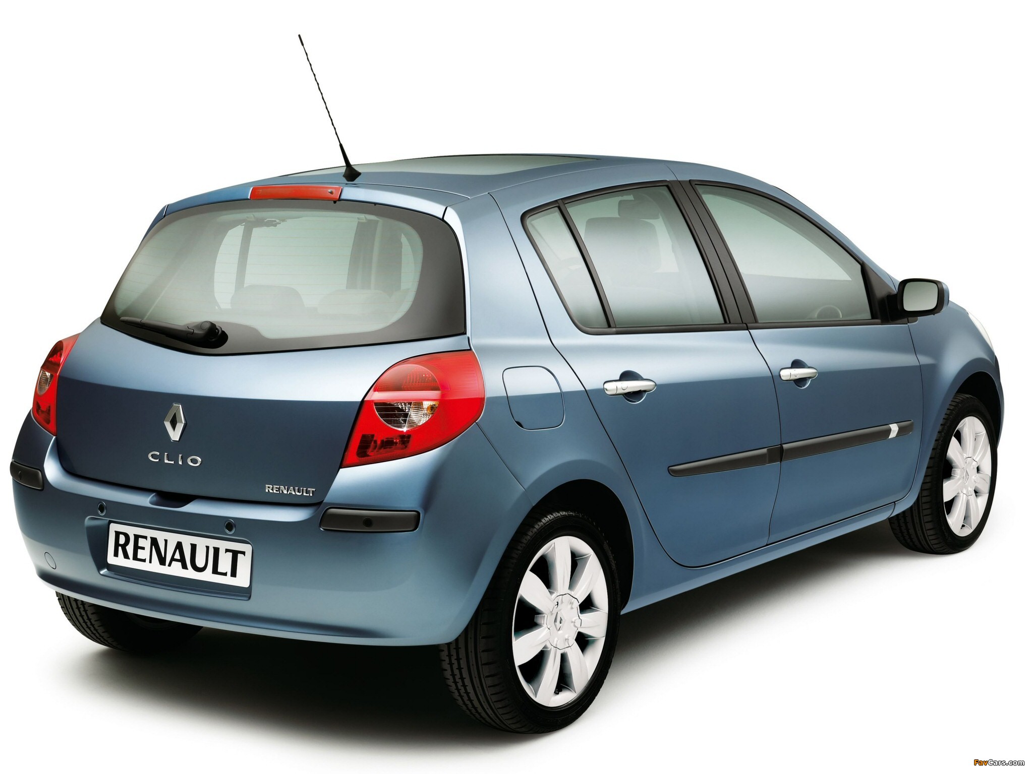 Renault Clio 5-door 2005–09 wallpapers (2048 x 1536)