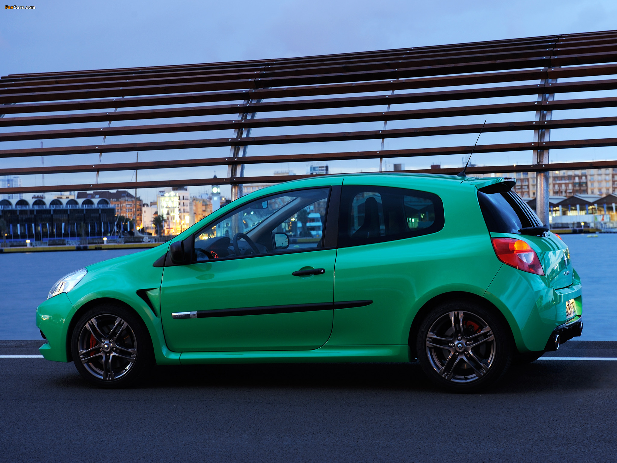 Renault Clio R.S. 200 Cup 2009–12 wallpapers (2048 x 1536)