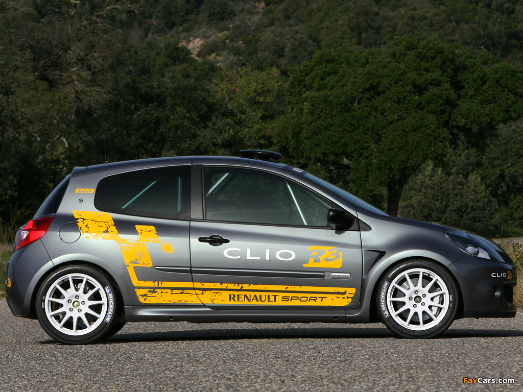 Renault Clio R3 2010–12 photos (1024 x 768)