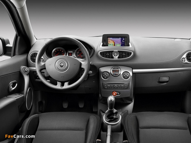 Renault Clio 20th Limited Edition 2010 wallpapers (640 x 480)
