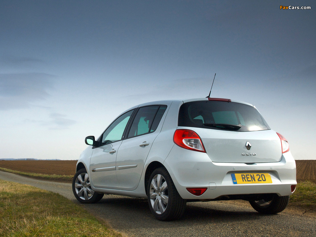 Renault Clio 20th Limited Edition UK-spec 2010 wallpapers (1024 x 768)