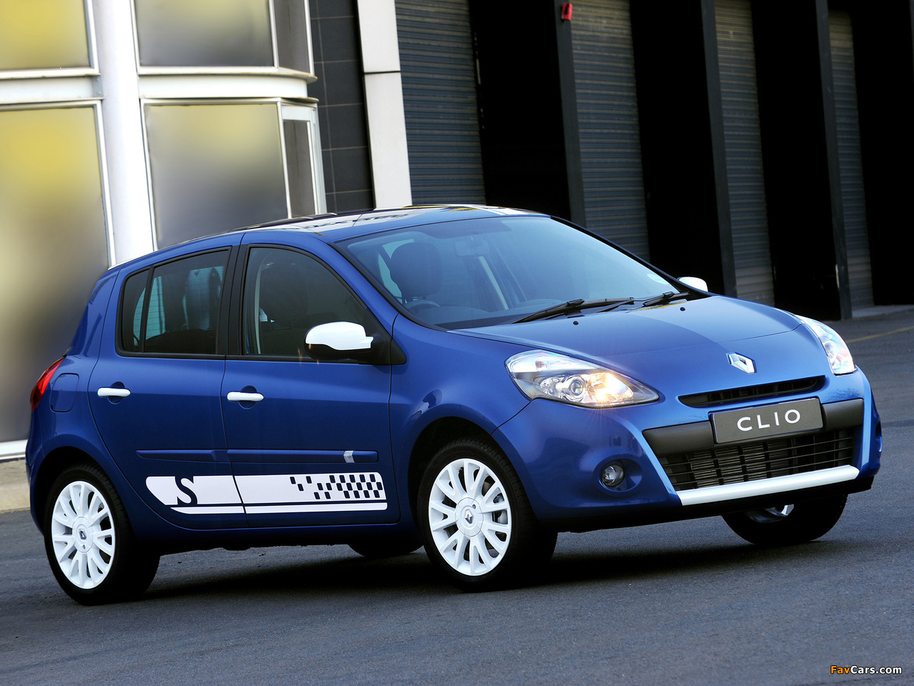 Renault Clio S 5-door ZA-spec 2010–12 wallpapers (1280 x 960)