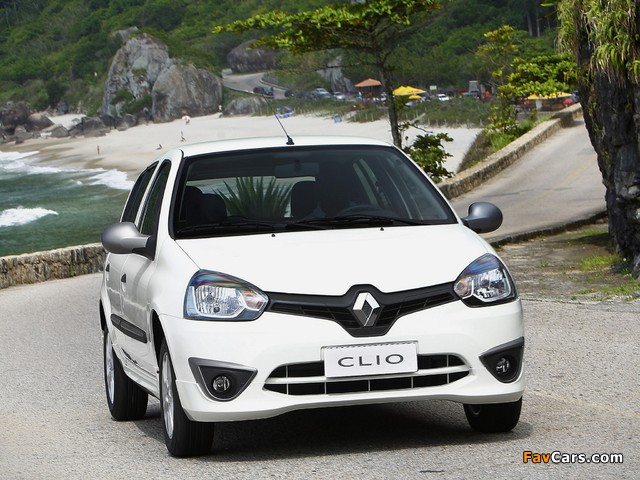 Renault Clio Mercosur 5-door 2012 pictures (640 x 480)