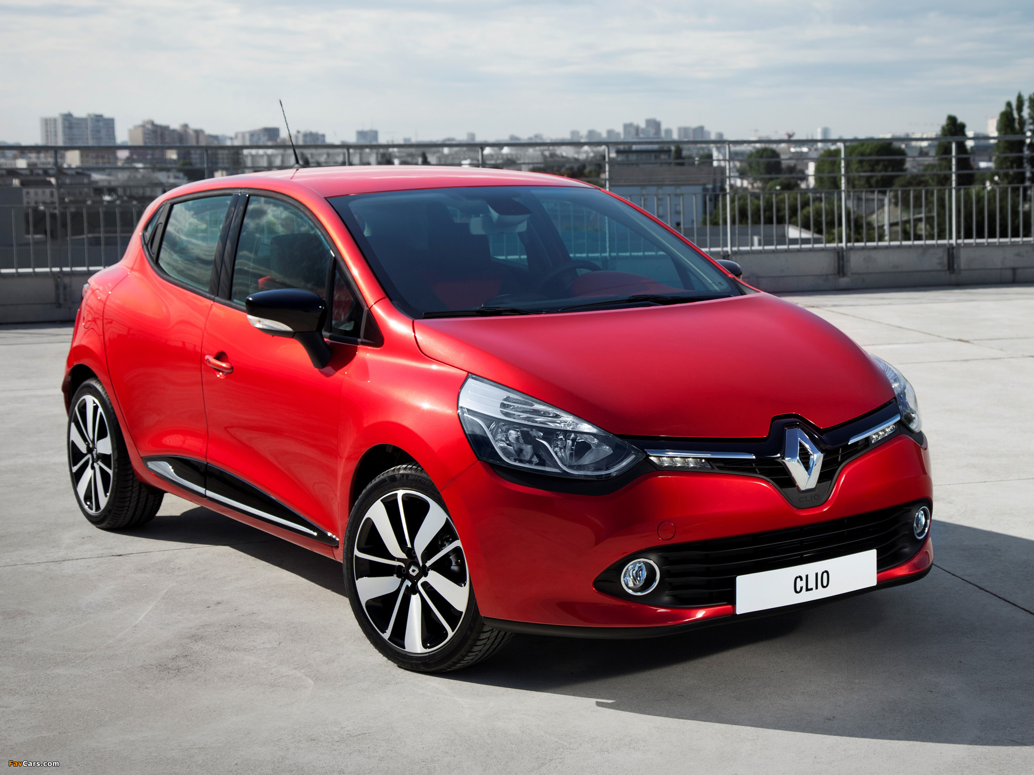 Renault Clio 2012 wallpapers (2048 x 1536)