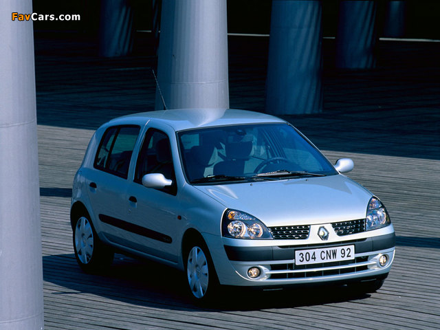 Renault Clio 5-door 2001–05 wallpapers (640 x 480)