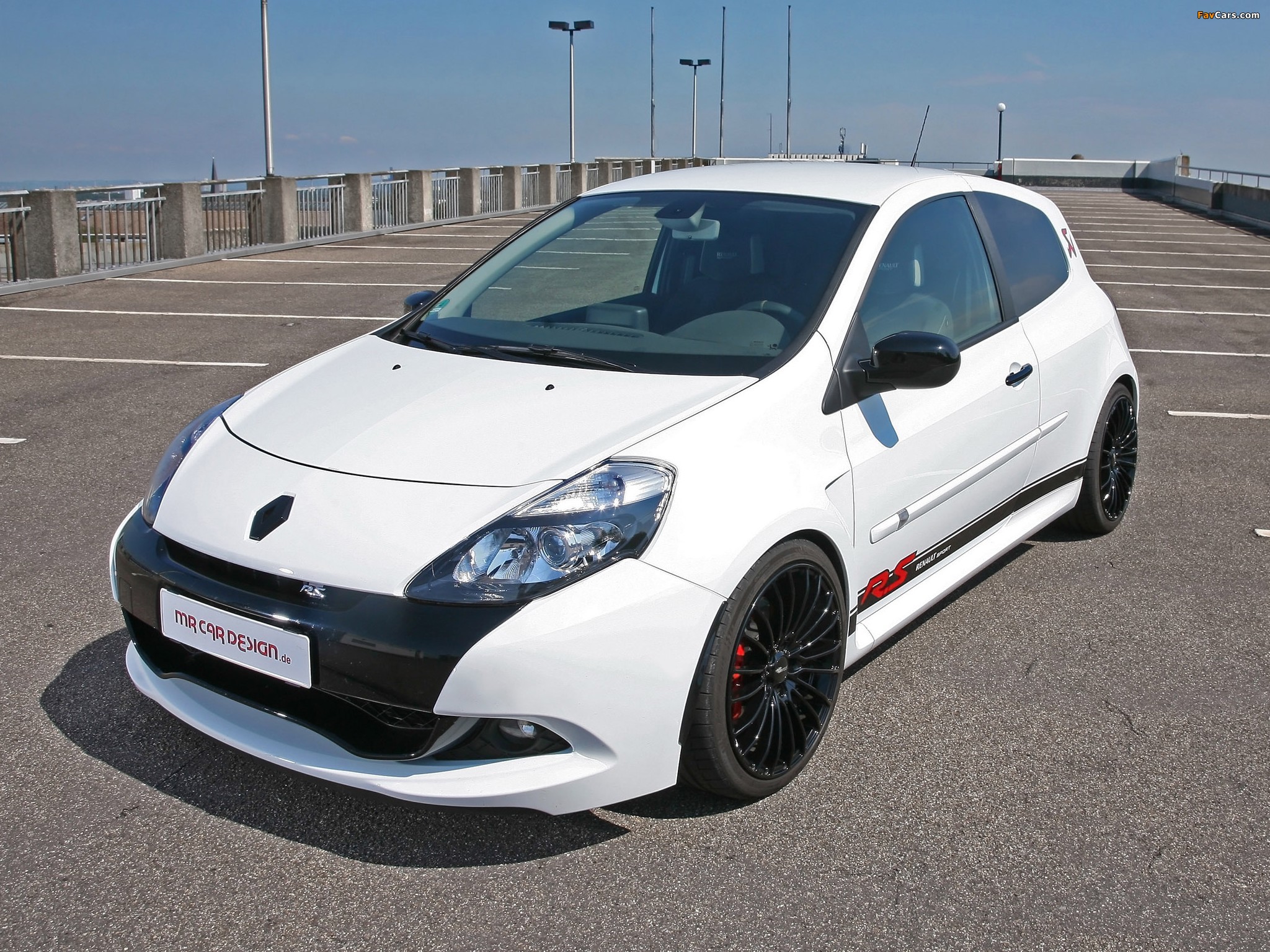 MR Car Design Renault Clio RS 2011 wallpapers (2048 x 1536)