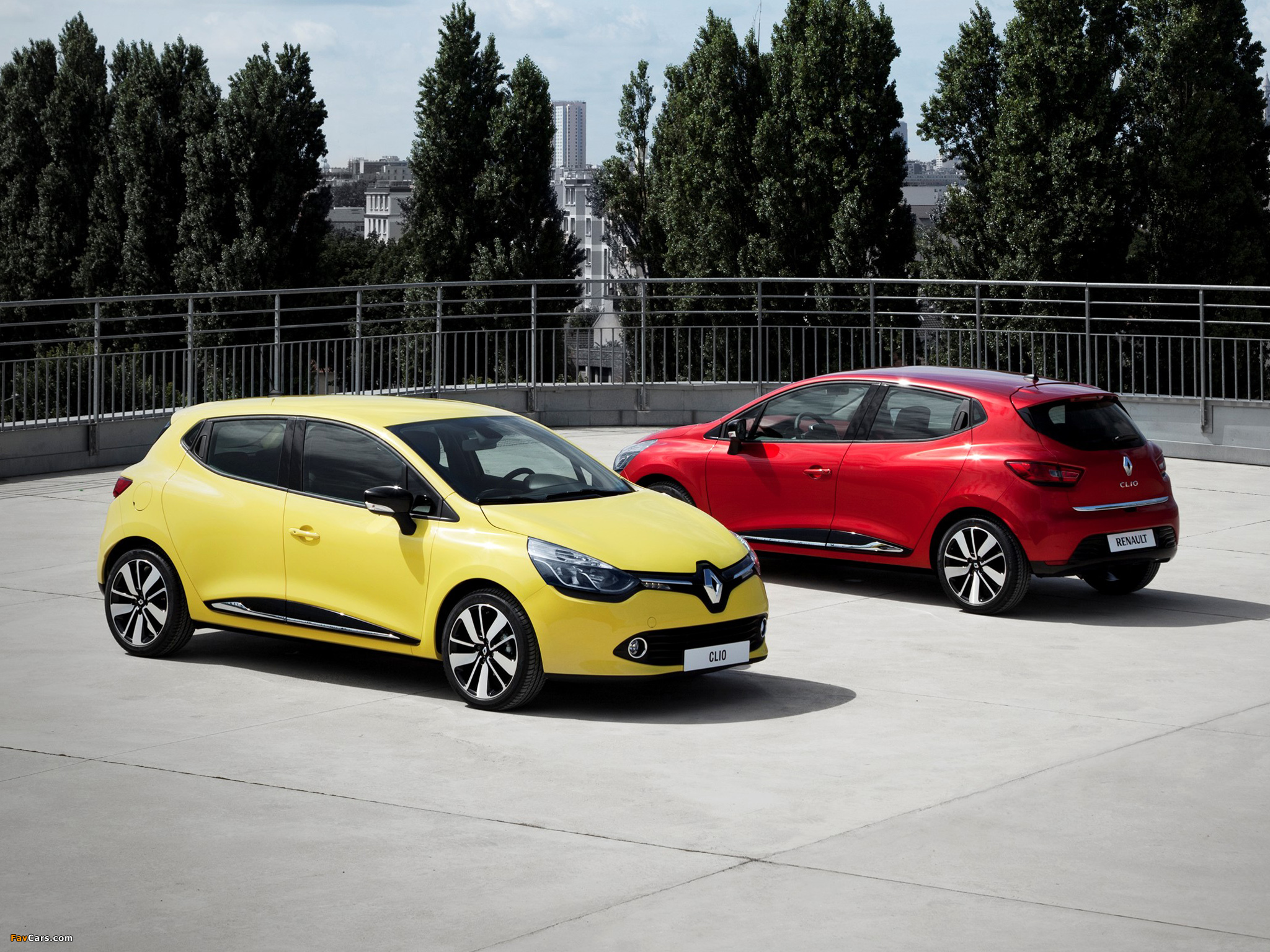 Renault Clio 2012 wallpapers (2048 x 1536)