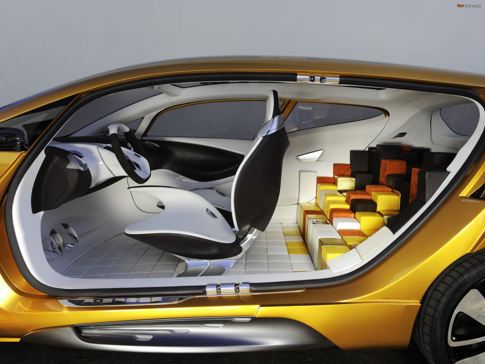 Images of Renault R-Space Concept 2011 (2048 x 1536)