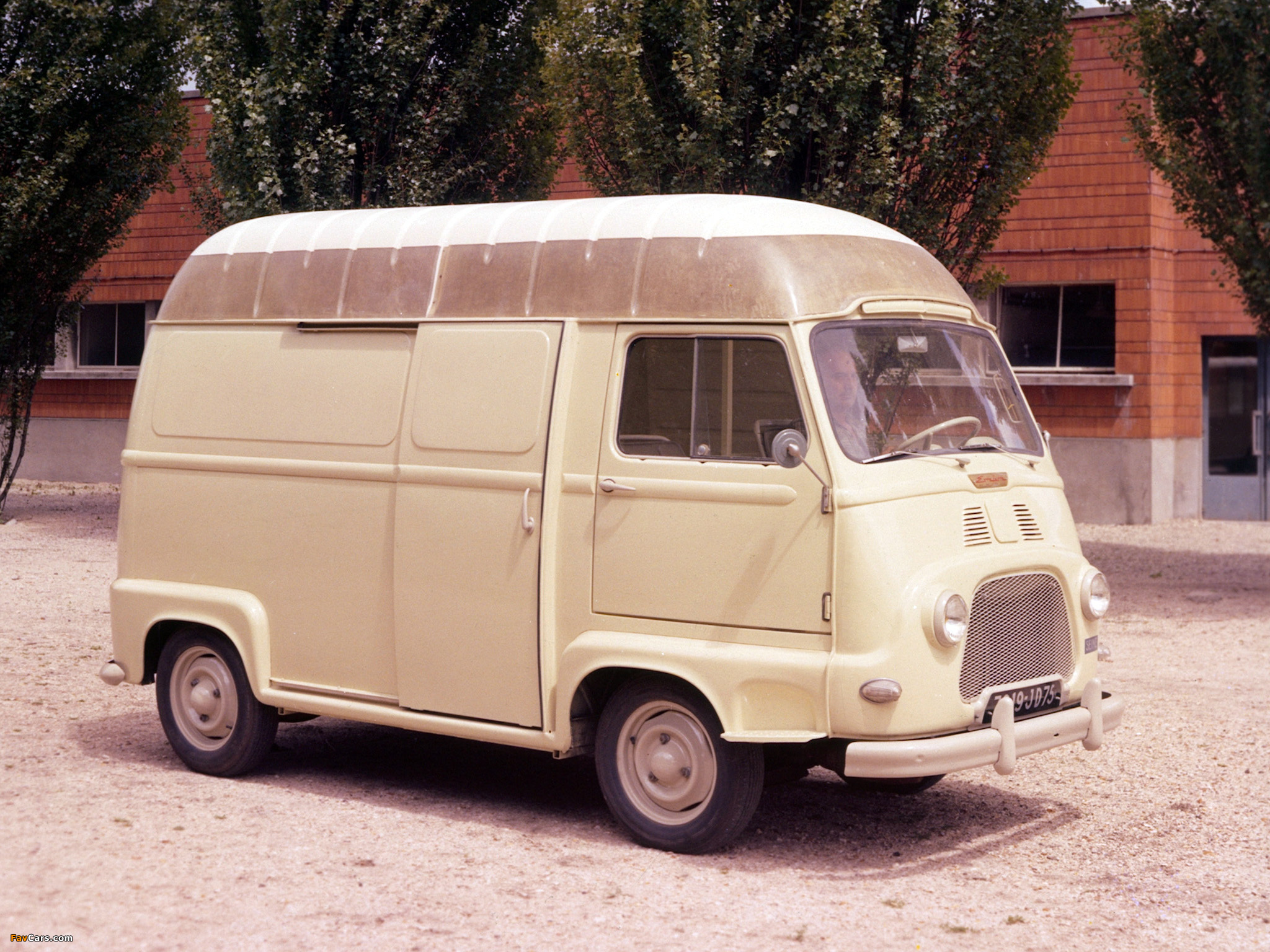 Photos of Renault Estafette Van 1959–80 (2048 x 1536)