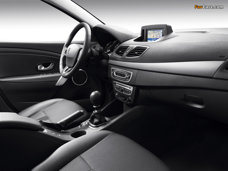 Pictures of Renault Fluence Black Edition 2012 (800 x 600)