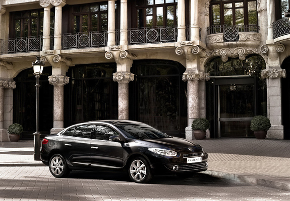 Renault Fluence 2009 wallpapers