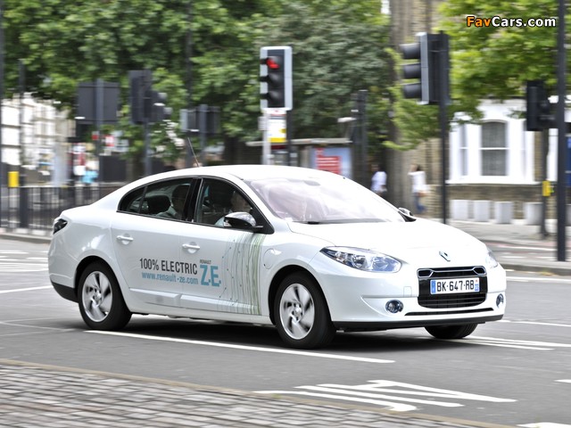 Renault Fluence Z.E. 2010 images (640 x 480)