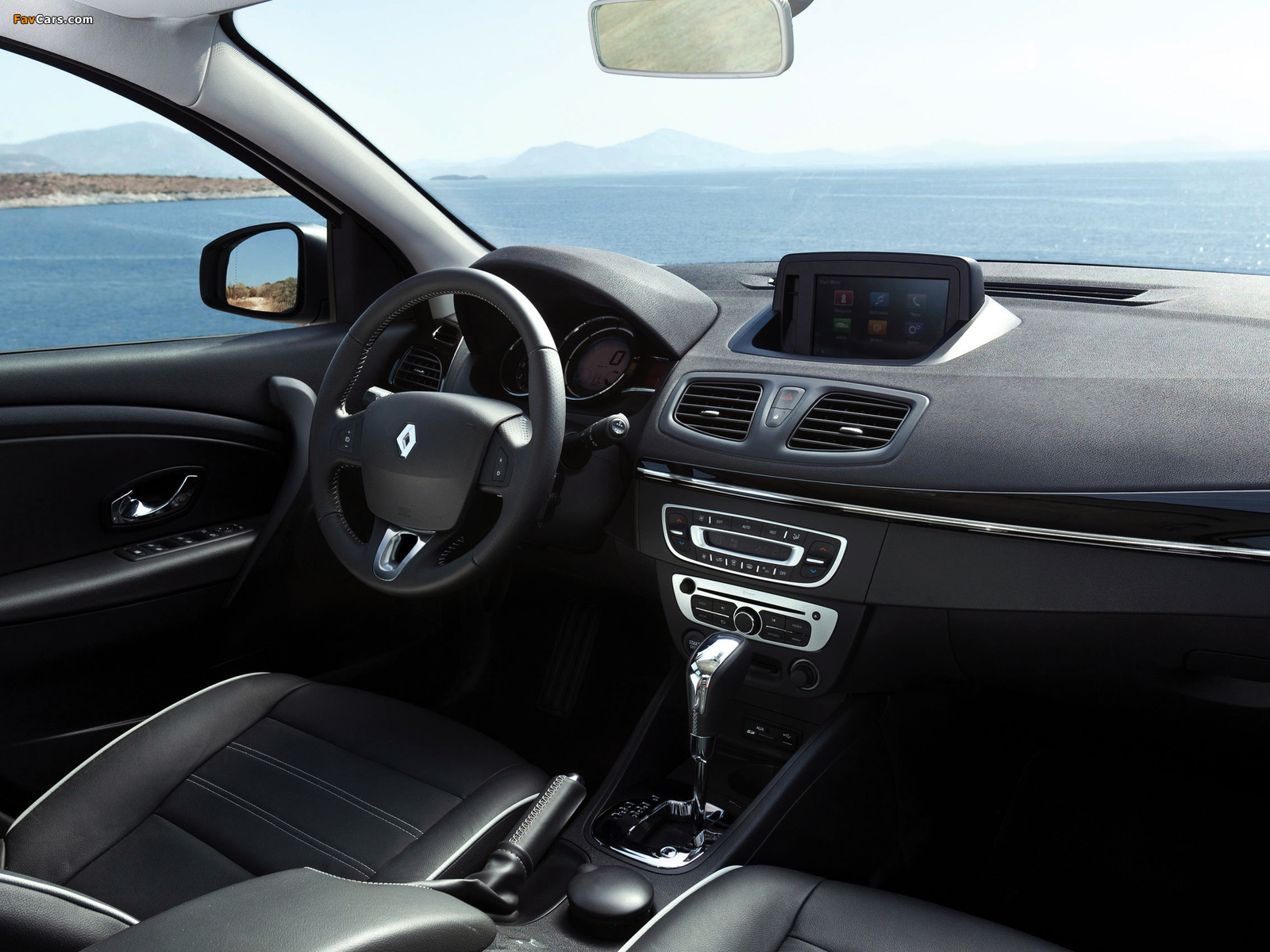 Renault Fluence 2012 pictures (1600 x 1200)