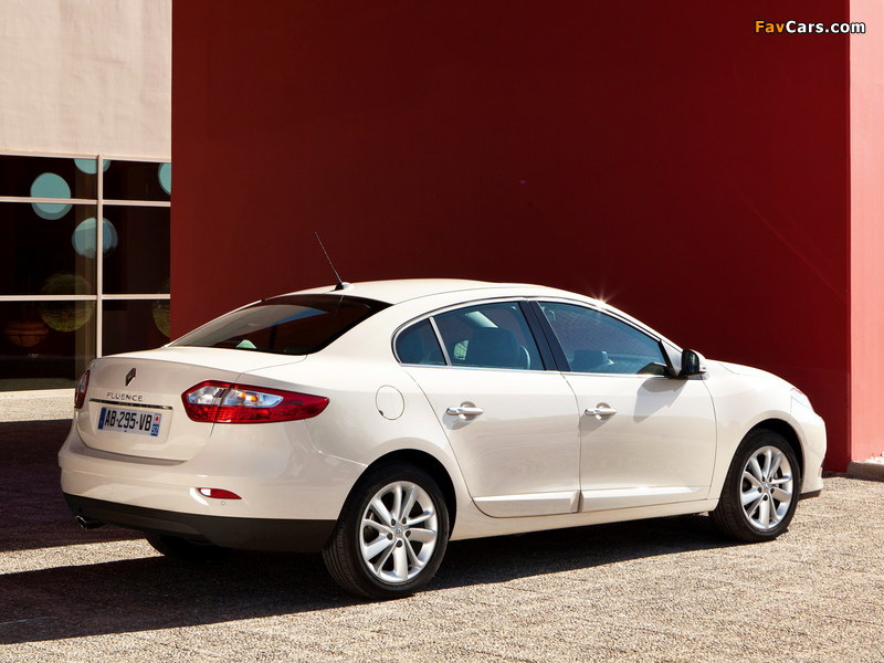 Renault Fluence 2012 wallpapers (800 x 600)