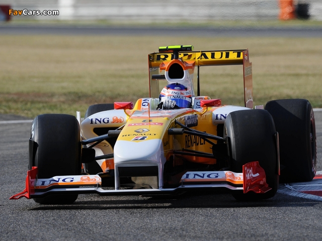 Images of Renault R29 2009 (640 x 480)