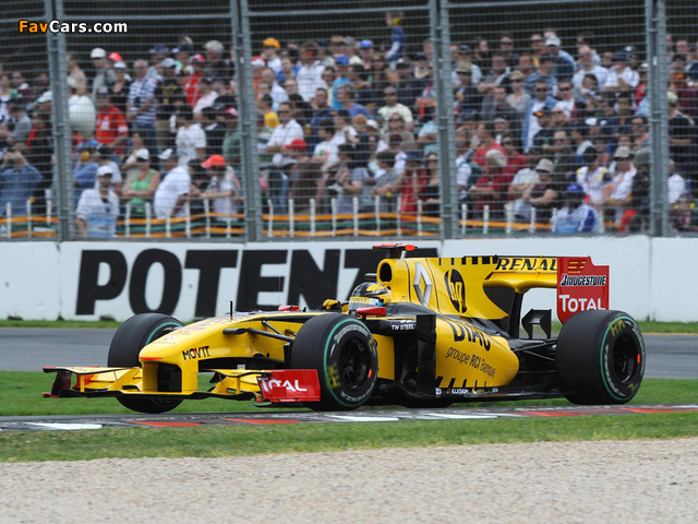 Images of Renault R30 2010 (640 x 480)