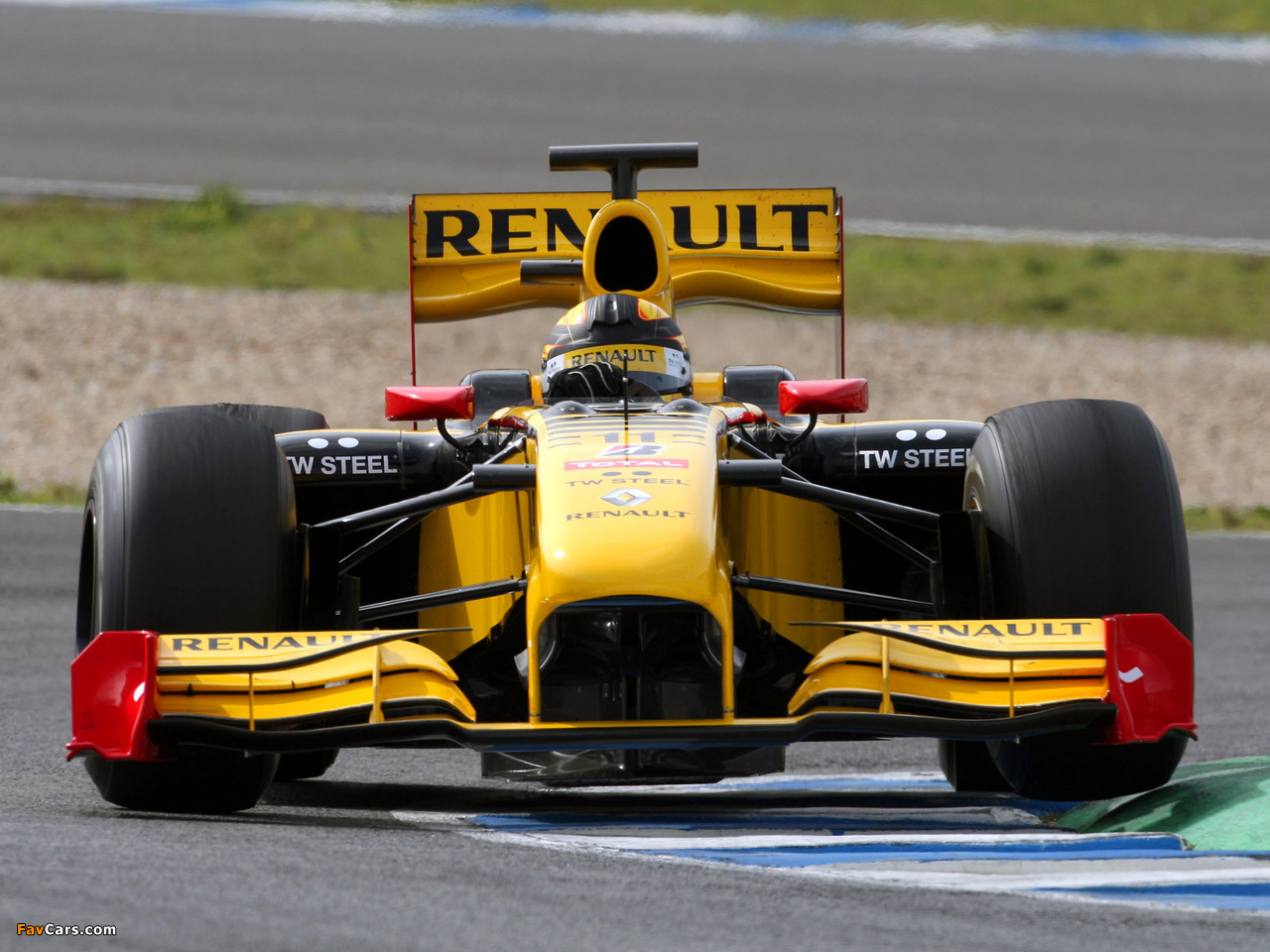 Images of Renault R30 2010 (1280 x 960)