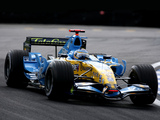 Photos of Renault R26 2006