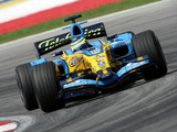 Photos of Renault R26 2006