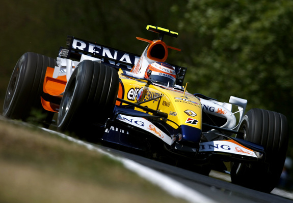 Pictures of Renault R27 2007