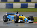 Renault R202 2002 photos