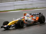 Renault R27 2007 pictures