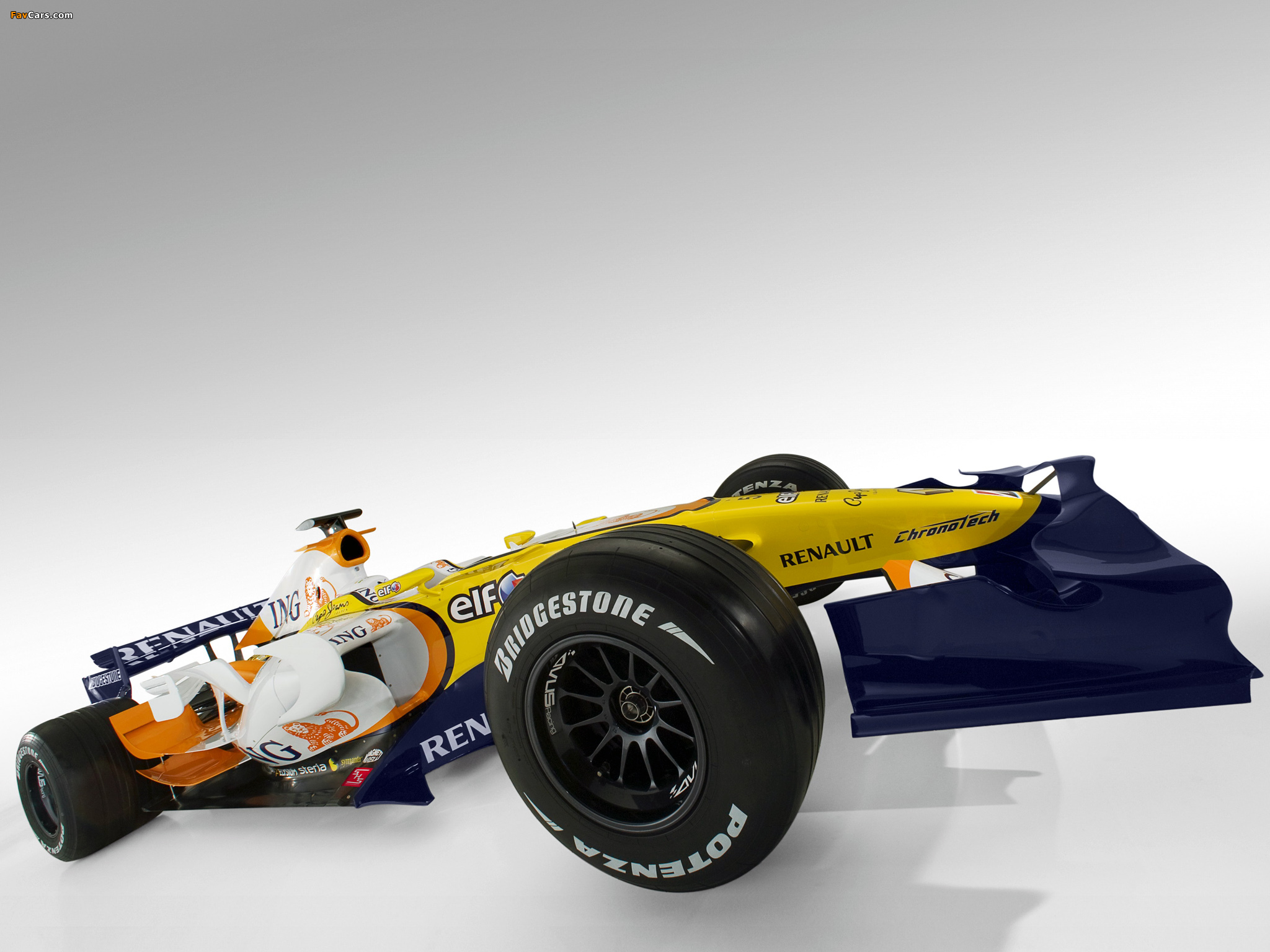 Renault R28 2008 pictures (2048 x 1536)
