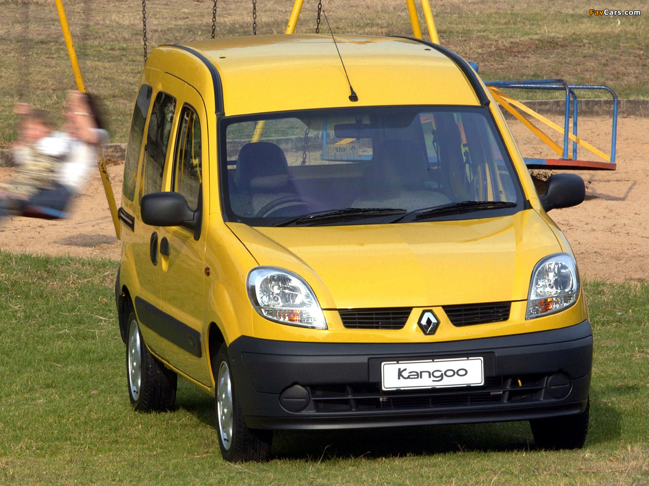 Images of Renault Kangoo Multix 2004–07 (1280 x 960)