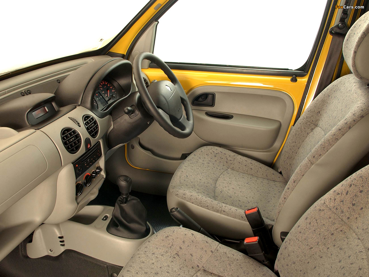 Photos of Renault Kangoo Multix 2004–07 (1280 x 960)