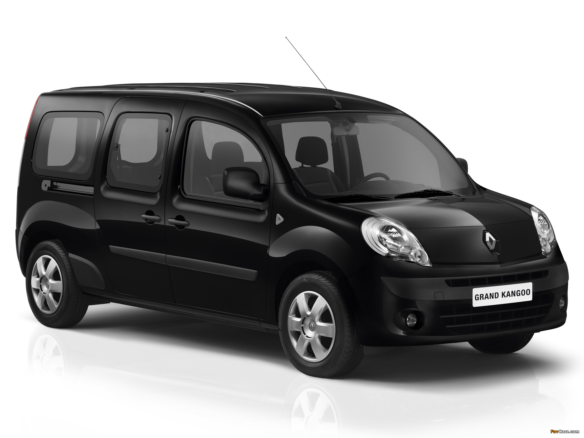 Pictures of Renault Grand Kangoo 2012–13 (2048 x 1536)