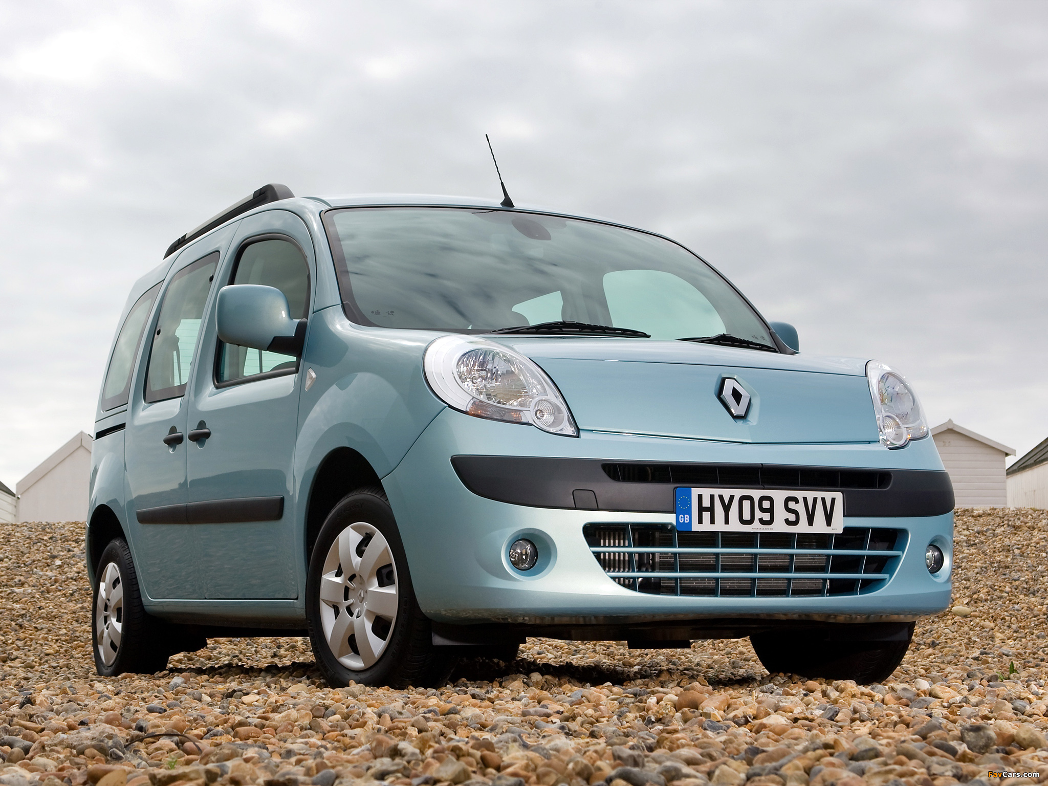 Renault Kangoo UK-spec 2009–12 wallpapers (2048 x 1536)