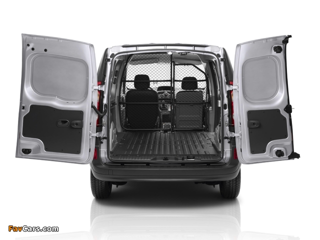 Renault Kangoo Express Maxi 2010 wallpapers (640 x 480)