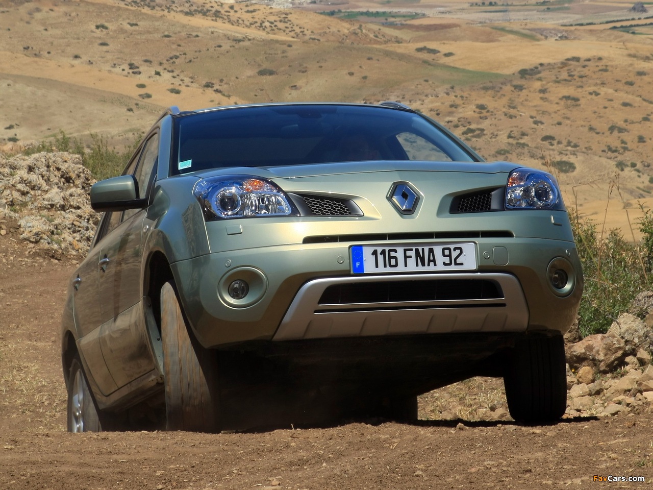 Pictures of Renault Koleos 2008–11 (1280 x 960)