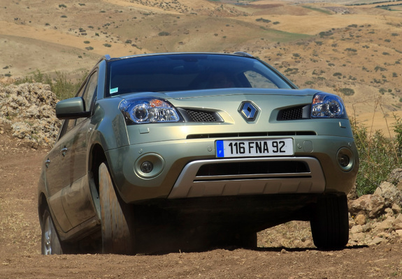 Pictures of Renault Koleos 2008–11