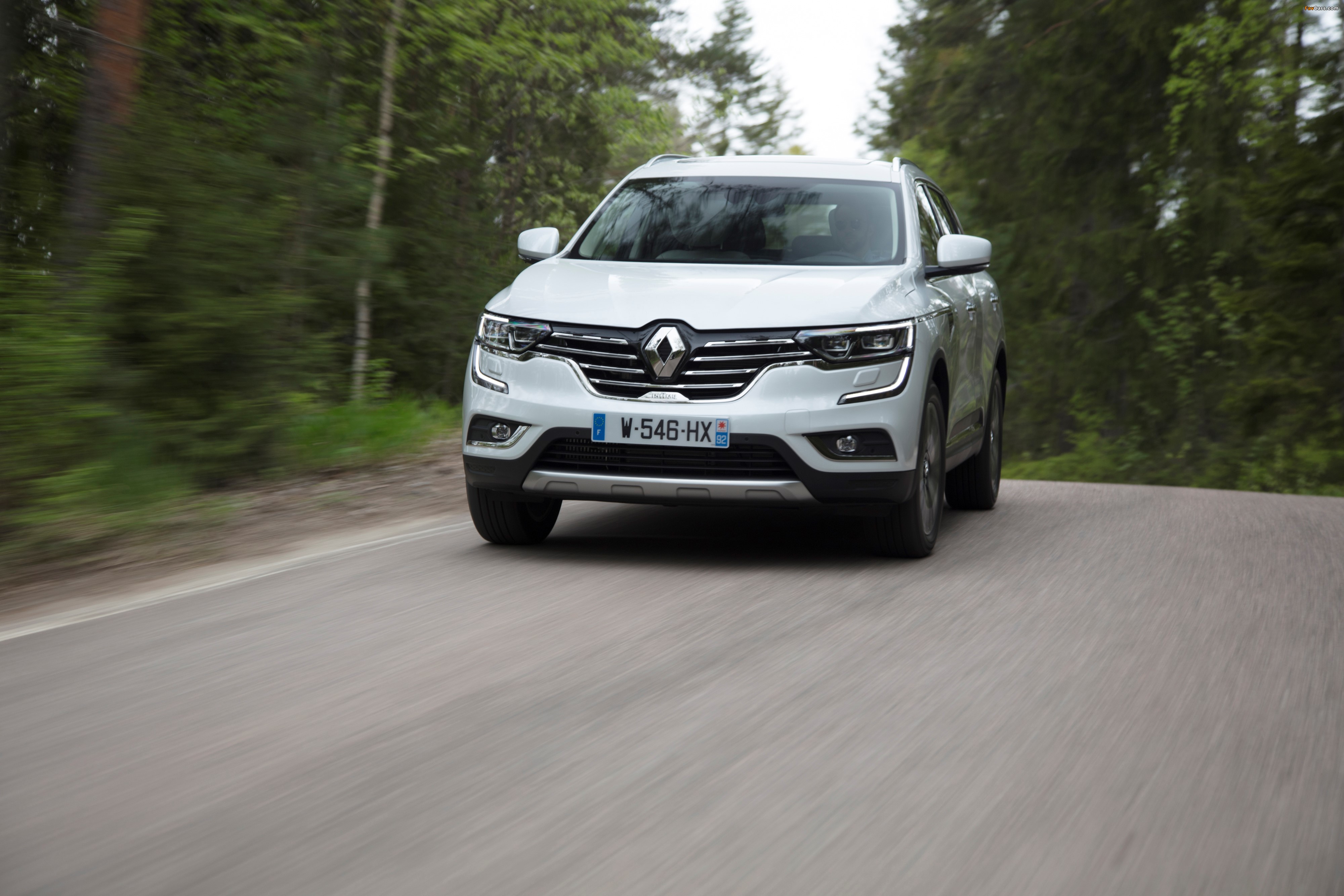 Renault Koleos Initiale Paris 2016 images (4000 x 2667)