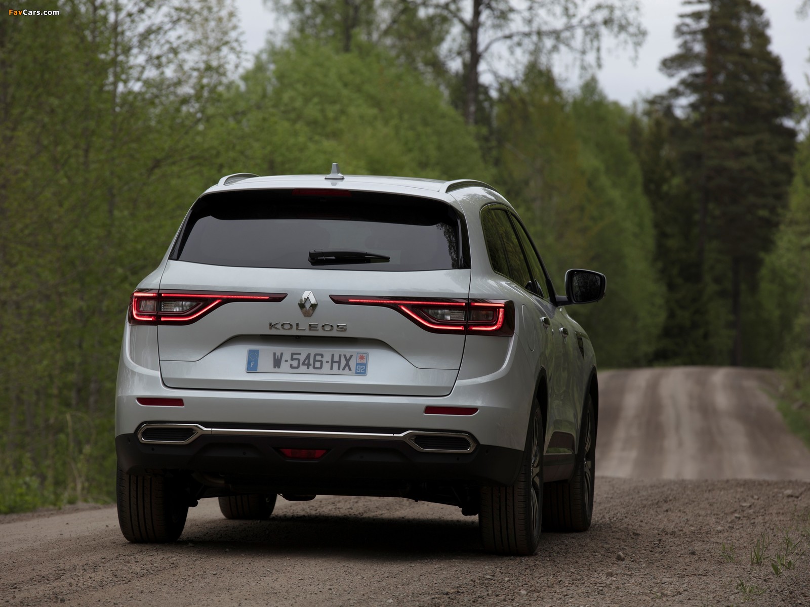 Renault Koleos Initiale Paris 2016 images (1600 x 1200)