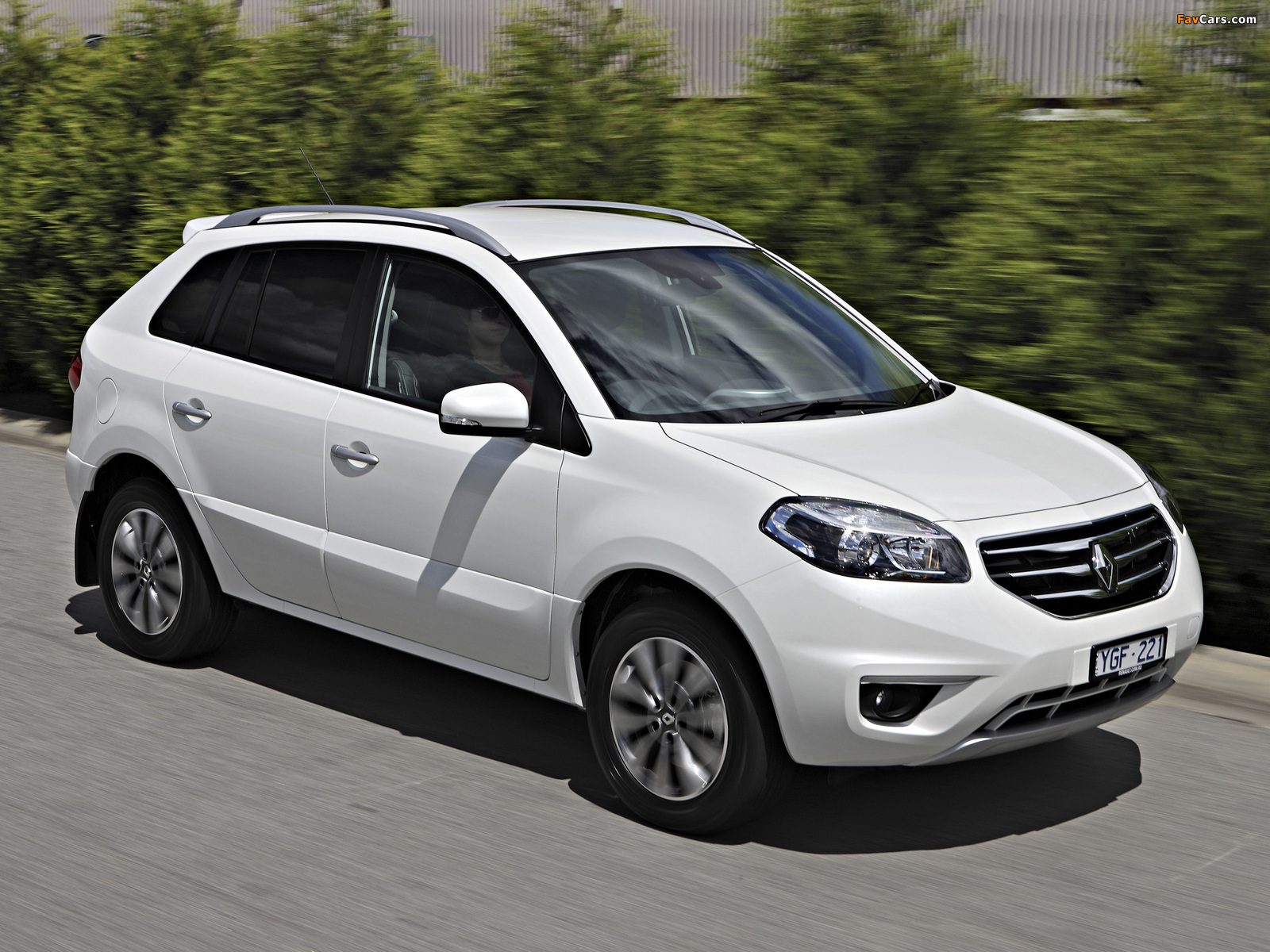 Renault Koleos AU-spec 2011–13 wallpapers (1600 x 1200)