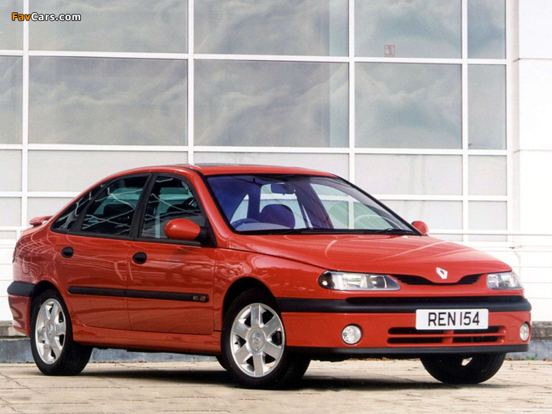 Images of Renault Laguna Hatchback UK-spec 1993–98 (800 x 600)