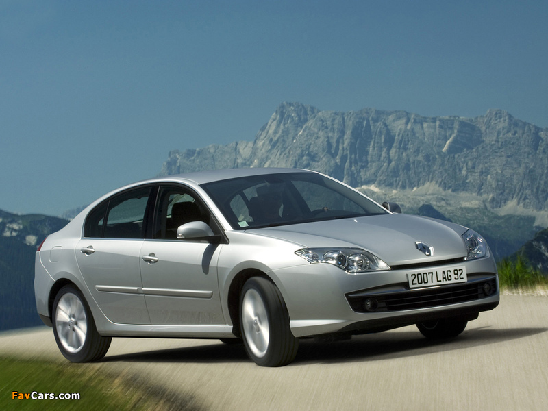 Images of Renault Laguna Hatchback 2007–10 (800 x 600)