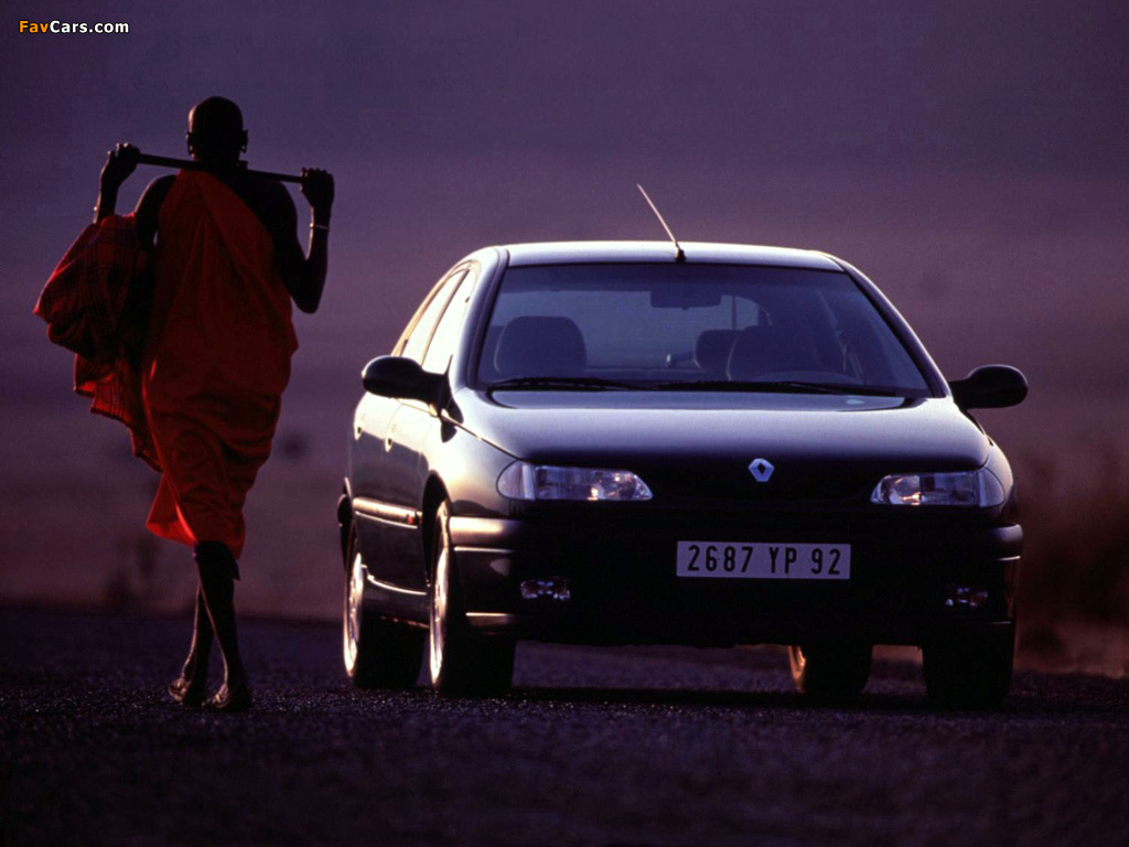 Renault Laguna Hatchback 1993–98 wallpapers (1024 x 768)