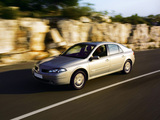 Renault Laguna Hatchback 2005–07 wallpapers