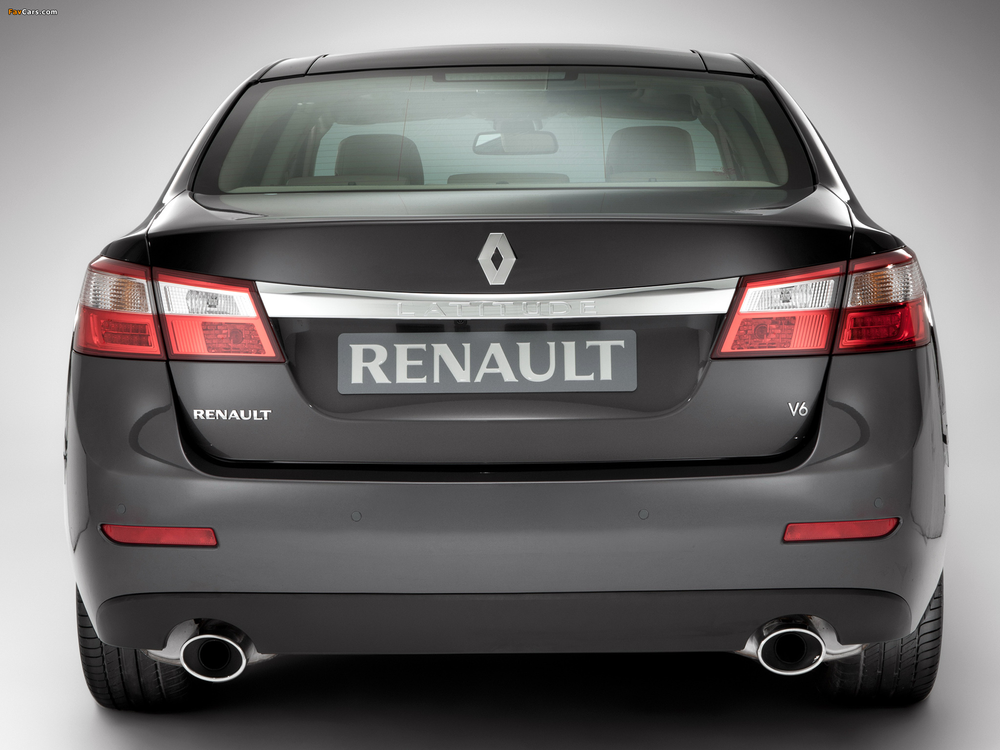 Images of Renault Latitude 2010 (2048 x 1536)