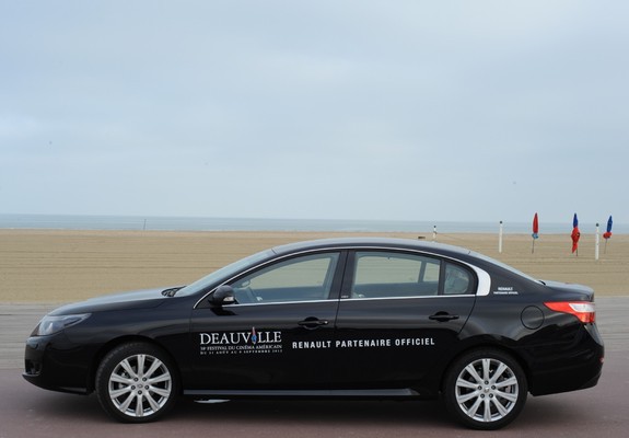 Renault Latitude Festival de Cannes Official Car 2011 images