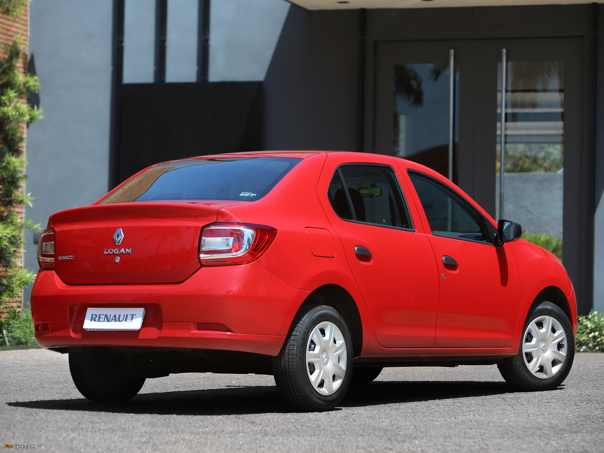Pictures of Renault Logan BR-spec 2013 (2048 x 1536)