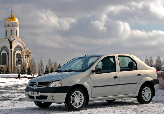 Renault Logan 2004–09 images