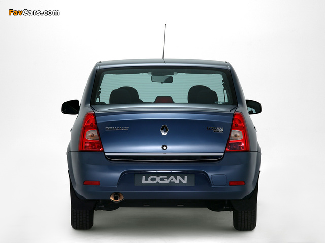 Renault Logan 2009 images (640 x 480)