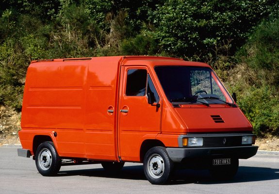 Pictures of Renault Master Van 1980–97