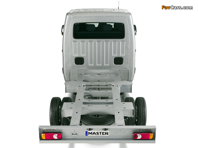 Pictures of Renault Master Crew Cab Chassis 2010 (640 x 480)