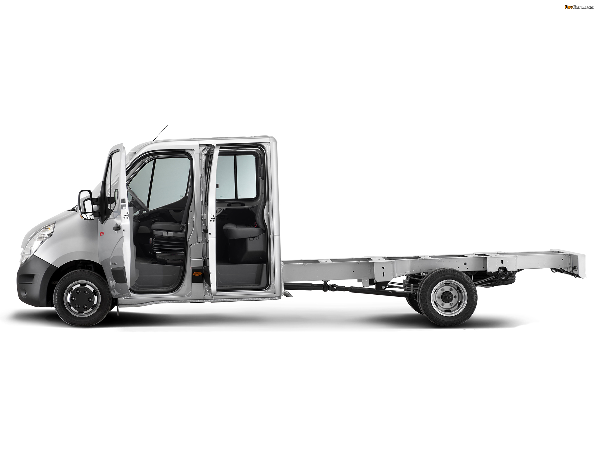 Renault Master Crew Cab Chassis 2010 pictures (2048 x 1536)